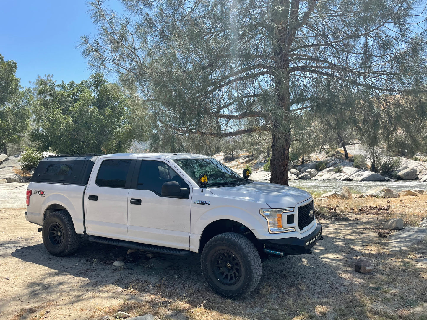 Metal Camper Shell For 2015+ Ford F150 (Version 2)