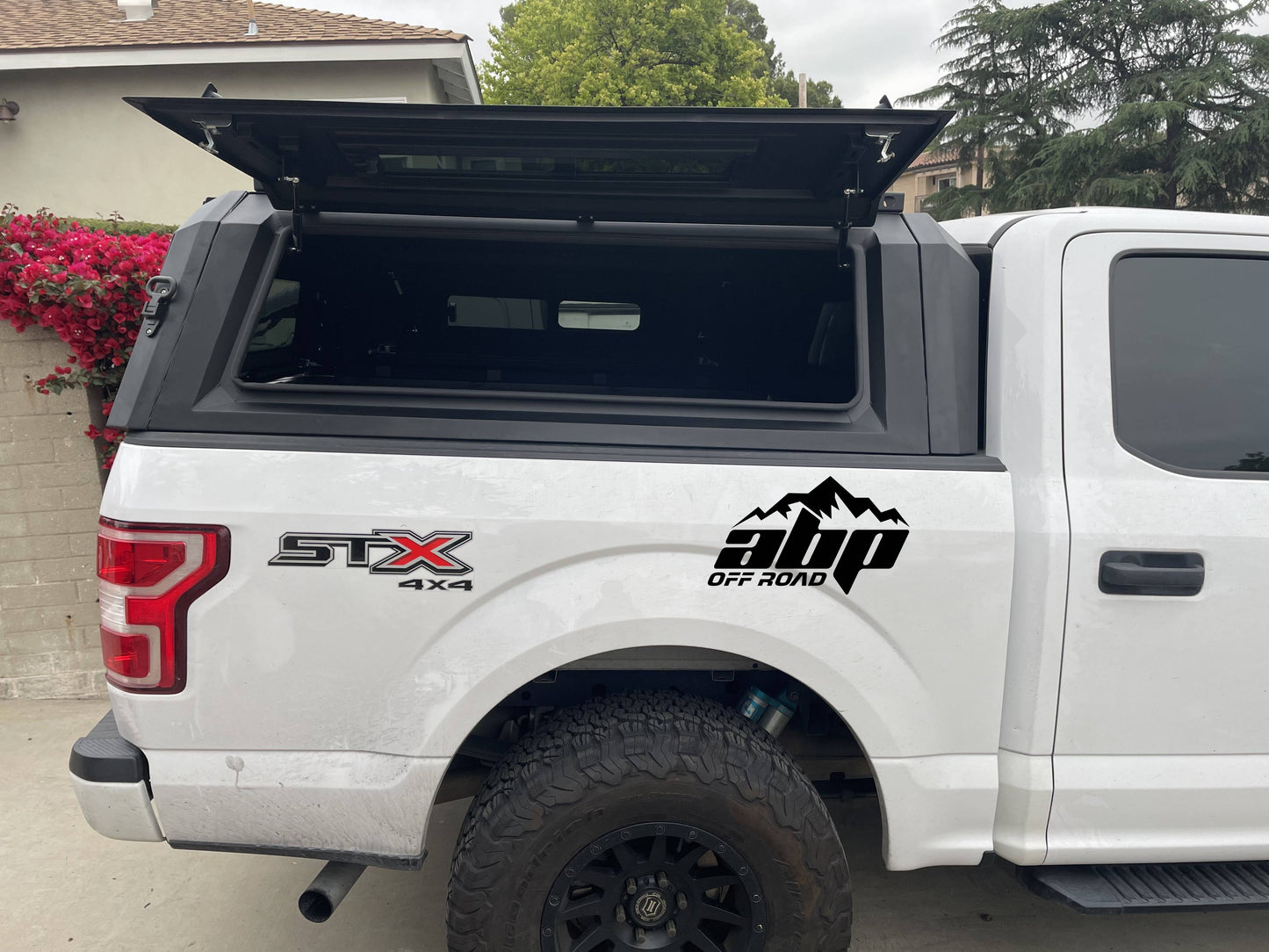 Metal Camper Shell For 2015+ Ford F150 (Version 2)
