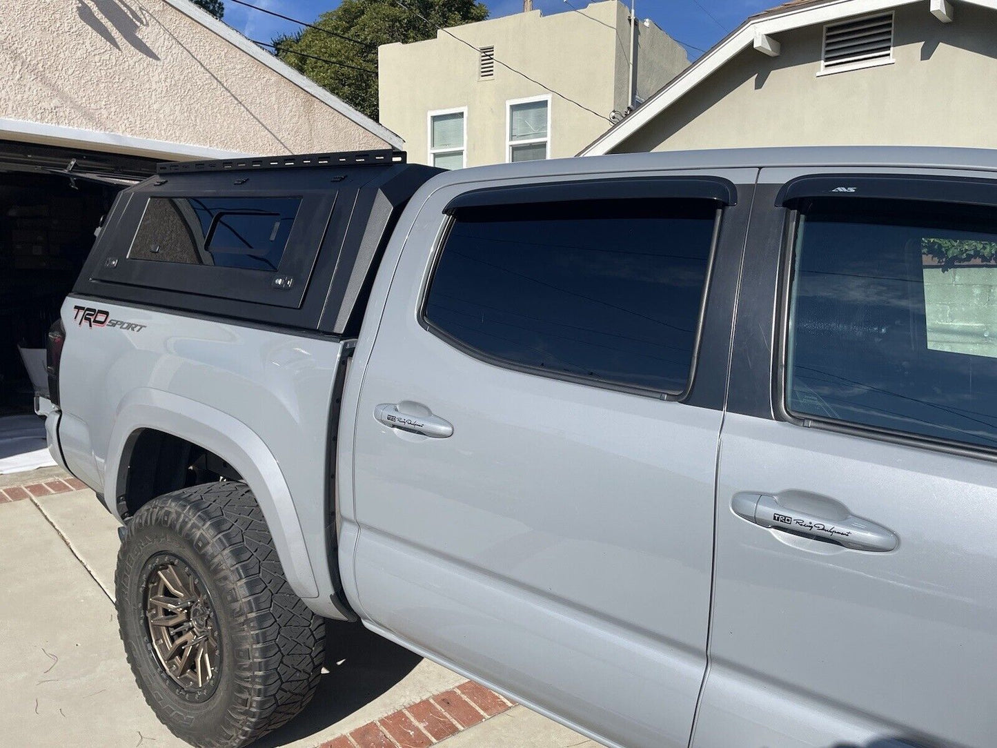 Metal Camper Shell For 2016+ Toyota Tacoma